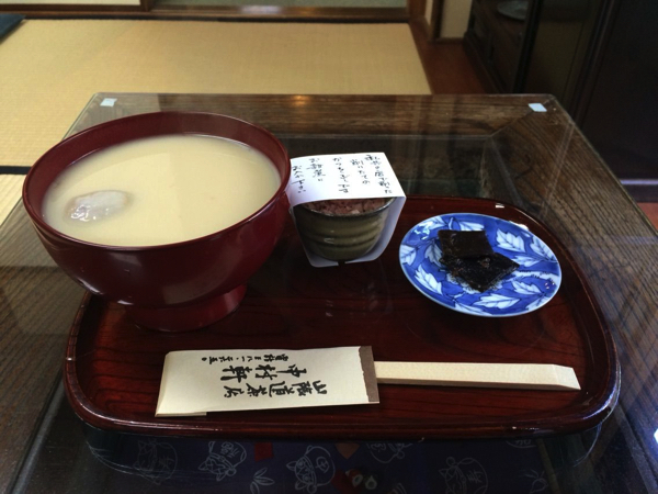 中村軒のお雑煮（白味噌）