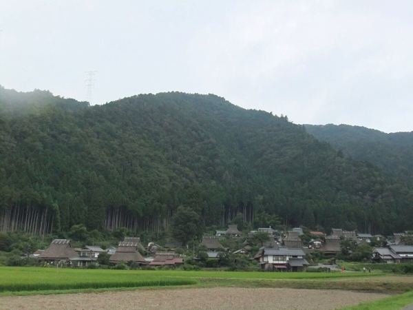 京都・美山かやぶきの里（春に撮影）