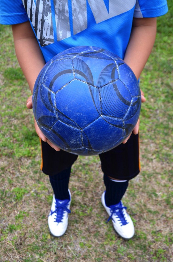 子どもの習い事はサッカーが人気 サッカー少年に聞いたサッカーを始めた理由 ごりらのせなか