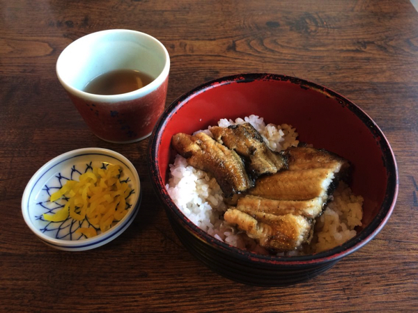 祢ざめ家の鰻丼