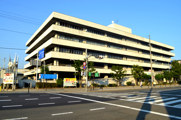 京都市中央卸売市場「水産事務所棟」