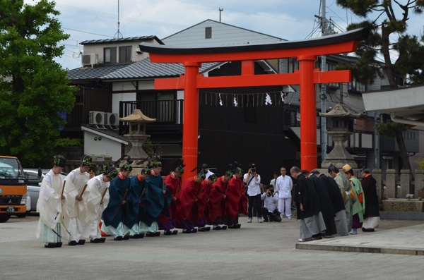 御旅所での神事