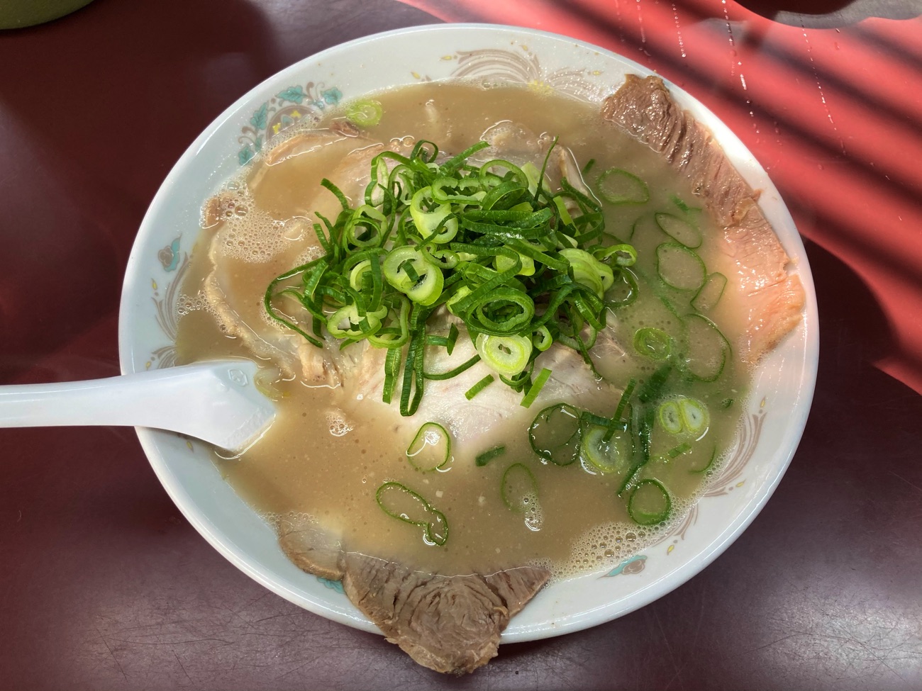 チャーシュー麺（680円）