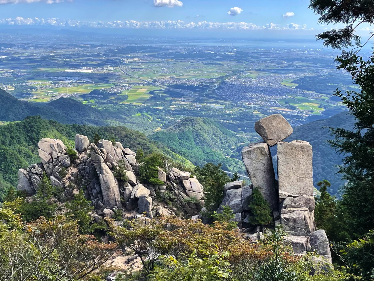 御在所岳の「地蔵岩」