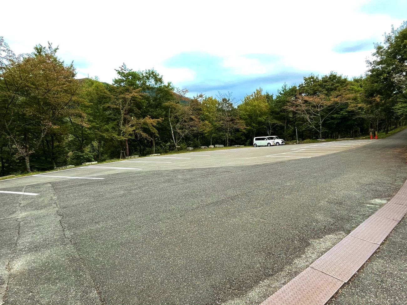 もうひとつの駐車場