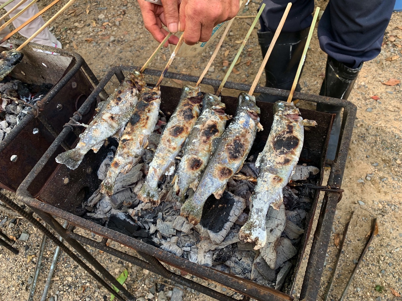 その場で塩焼きに!