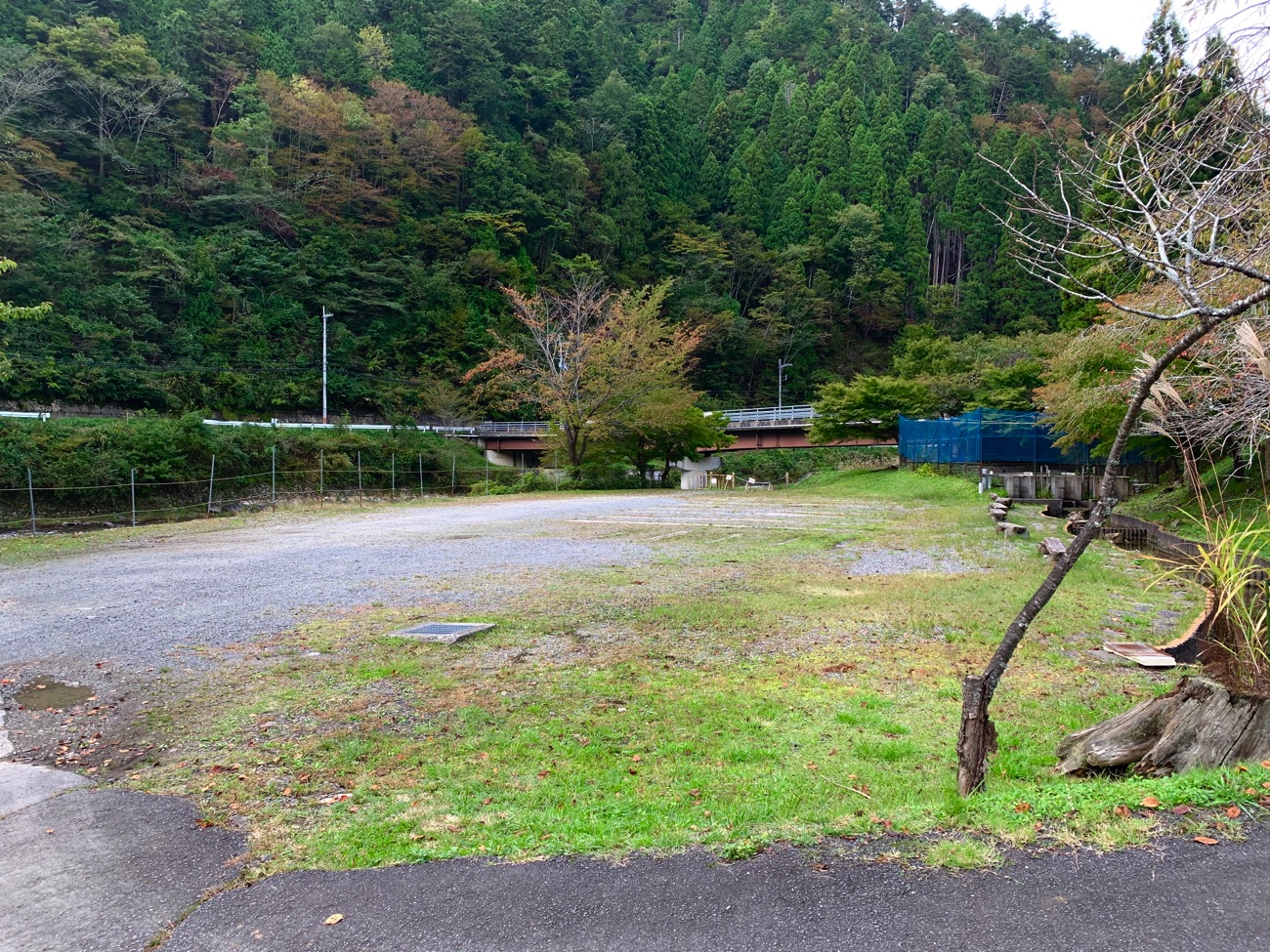 「花背リゾート 山林都市交流の森」の駐車場