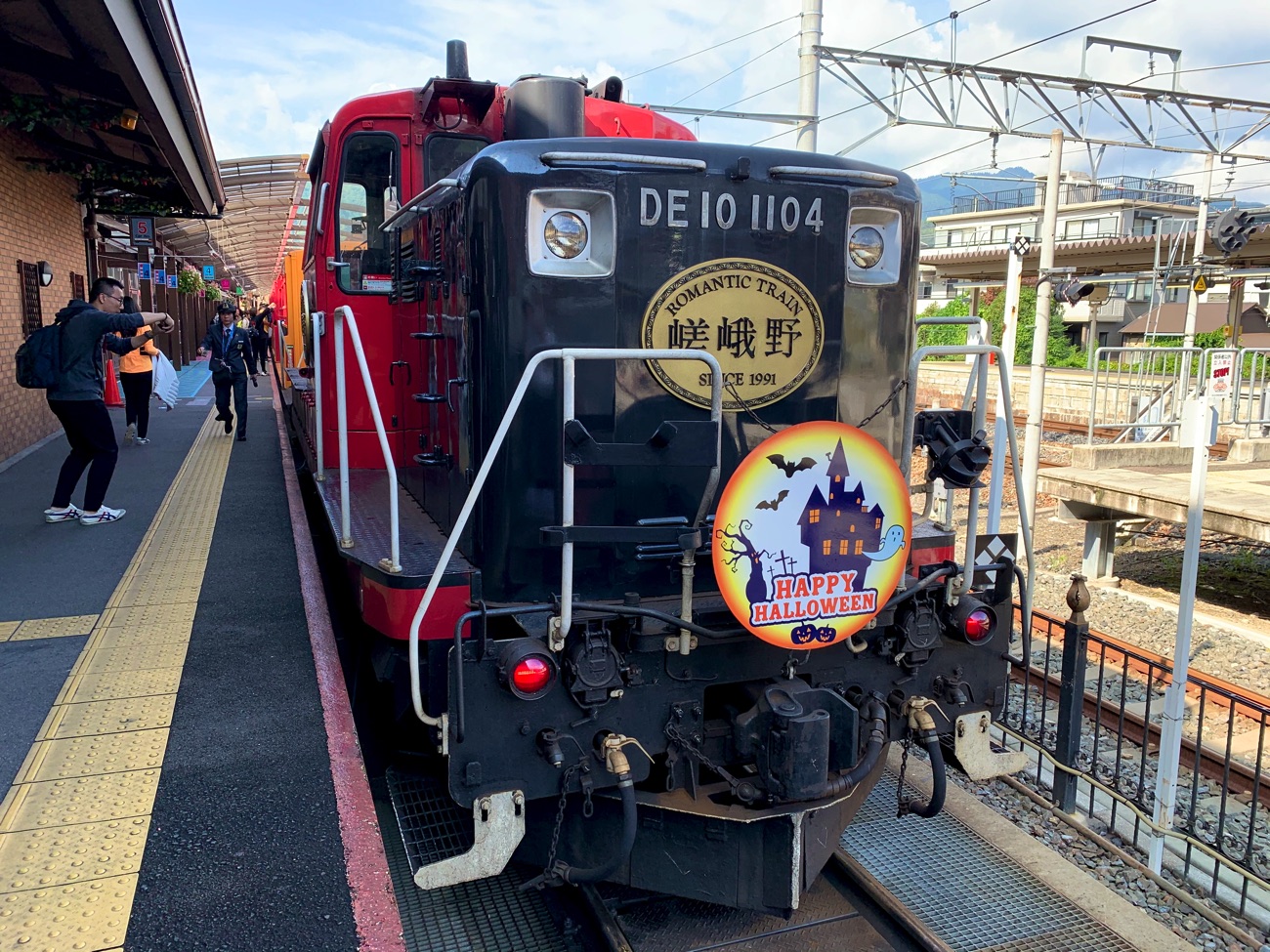 トロッコ列車（嵯峨方面の先頭車両）