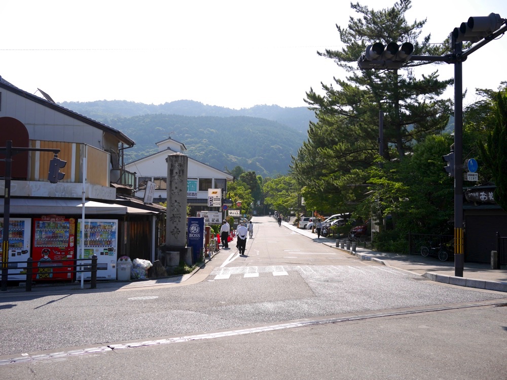 「南禅寺前」の交差点