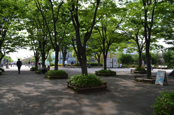 梅小路公園の大宮入口